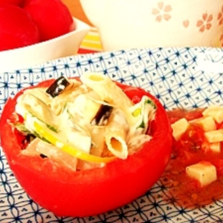 とまとのお椀で、夏野菜まるごとマカロニサラダ